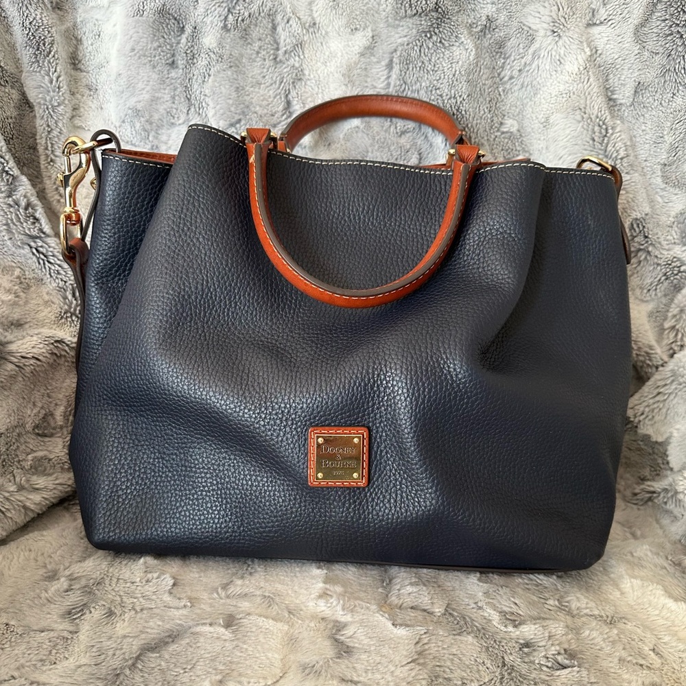 Dooney & Bourke Barlow